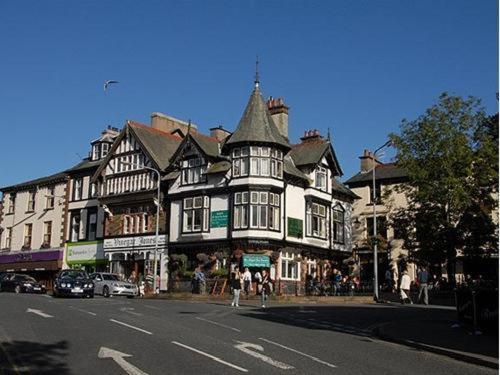 Number 80 Otel Bowness-on-Windermere Dış mekan fotoğraf